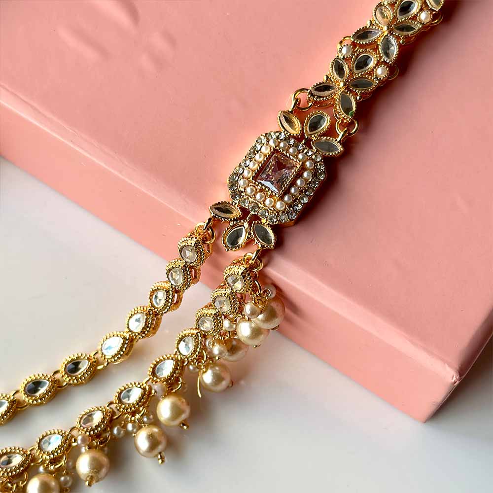 Hooriya Kundan Maala